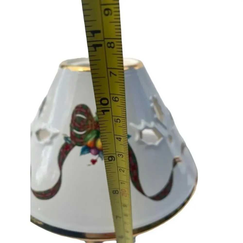 Lenox Holiday Tea Ligh Candle Holder Christmas lamp